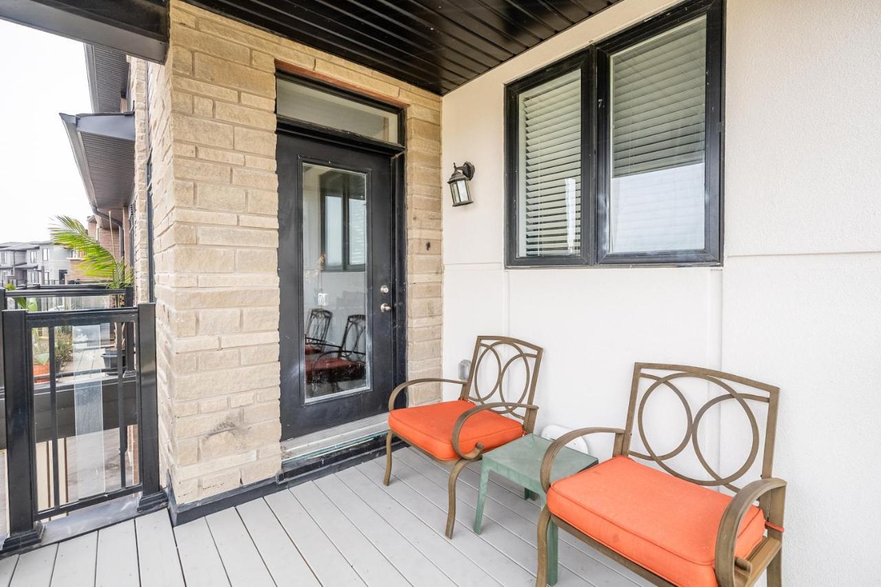 Modern Hamilton Homes Lake Ontario Shore By Globalstay Экстерьер фото
