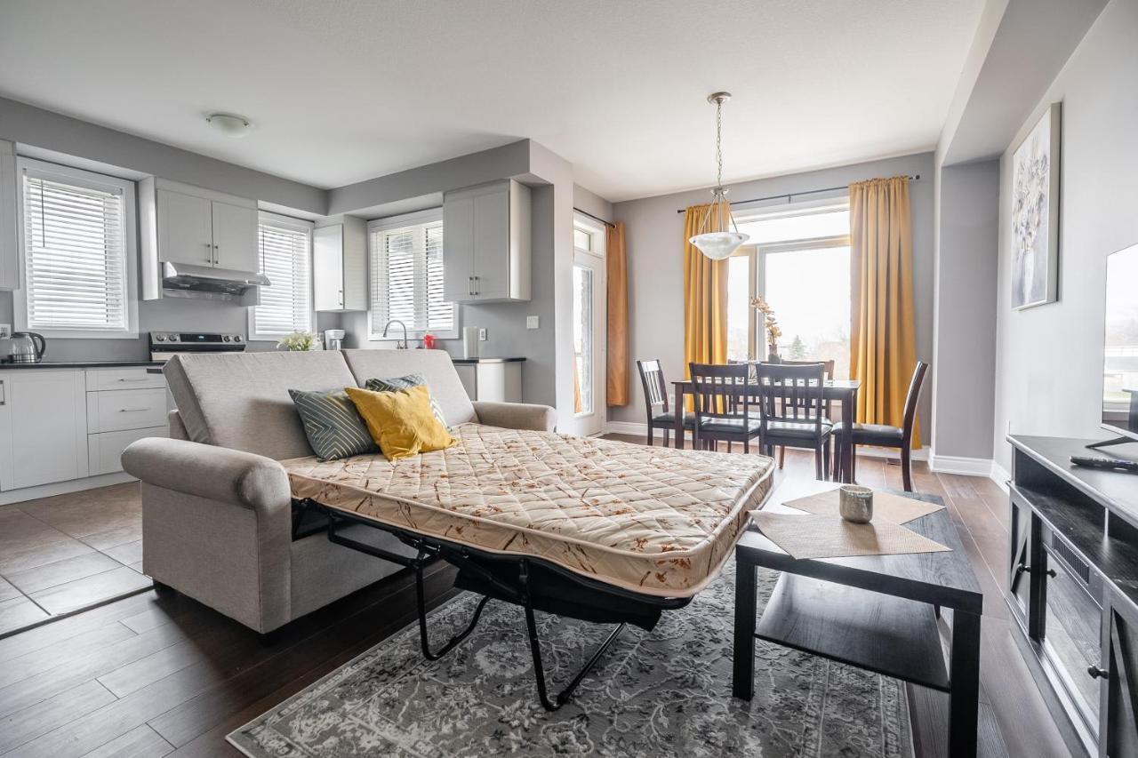 Modern Hamilton Homes Lake Ontario Shore By Globalstay Экстерьер фото